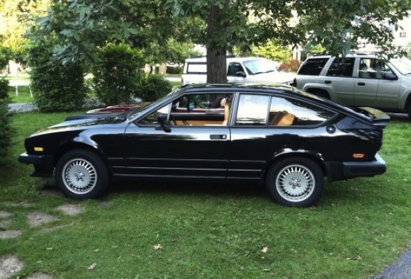 1985_Alfa_Romeo_GTV6_Callaway_twin_turbo_For_Sale_resize.jpg