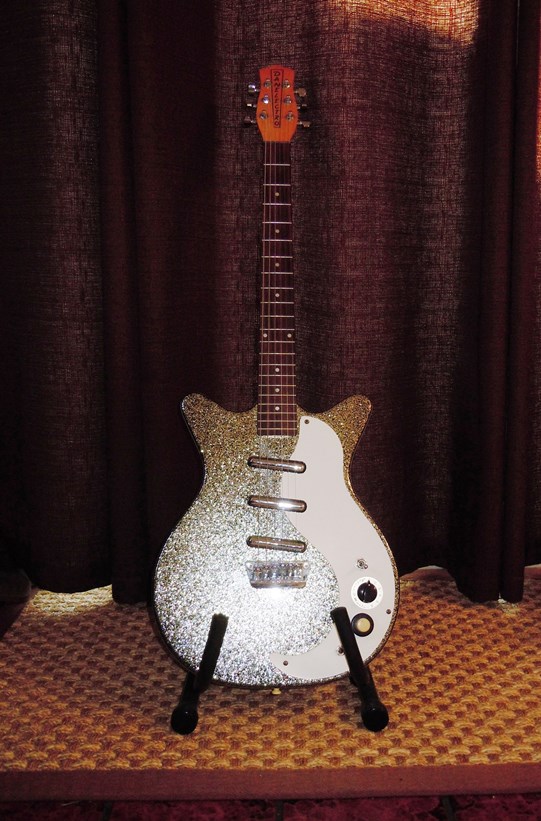 Danelectro DC3 Home - S.jpg