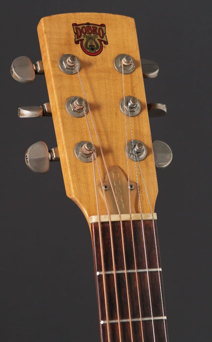 Dobro-0911-headstock.jpg