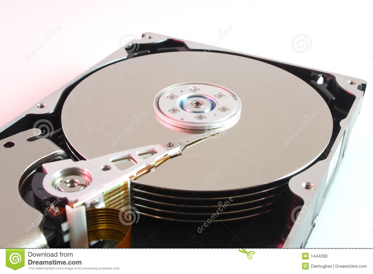 hard-drive-disk-1444280.jpg