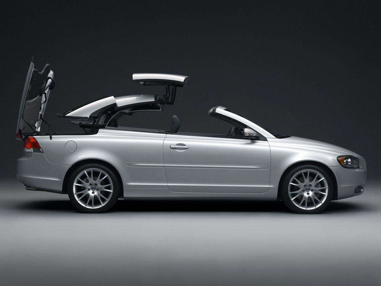 Volvo c70.jpg