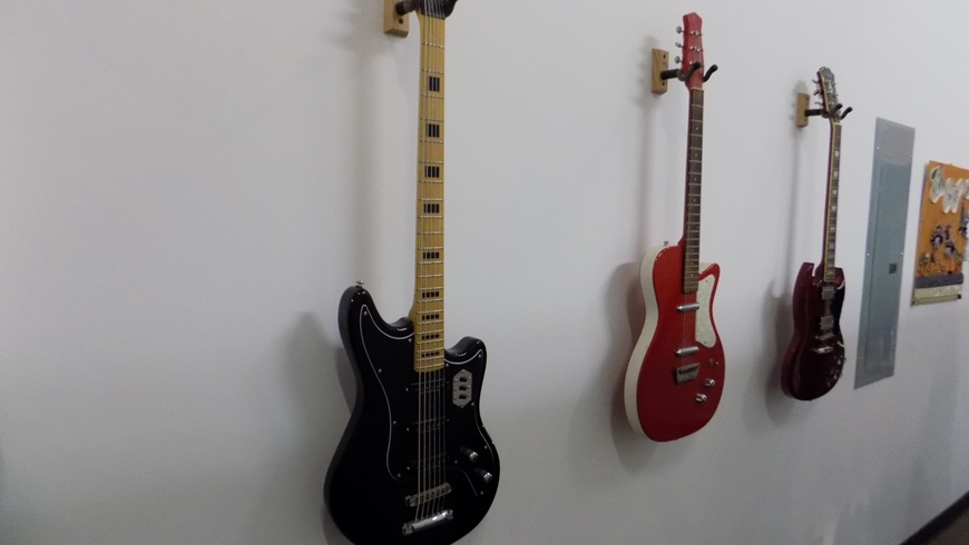 Guitars 2 - S.jpg